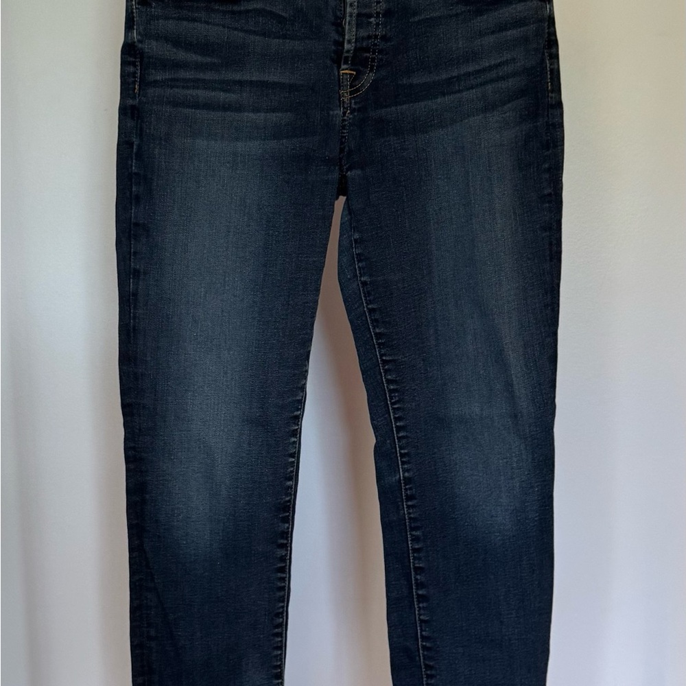 7 For All Mankind Josefina Skinny Boyfriend Blue Jeans Classic Style - size 27